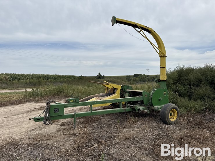 1983-john-deere-3960-image-1