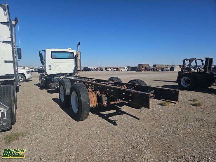 2007-international-workstar-7500-image-2