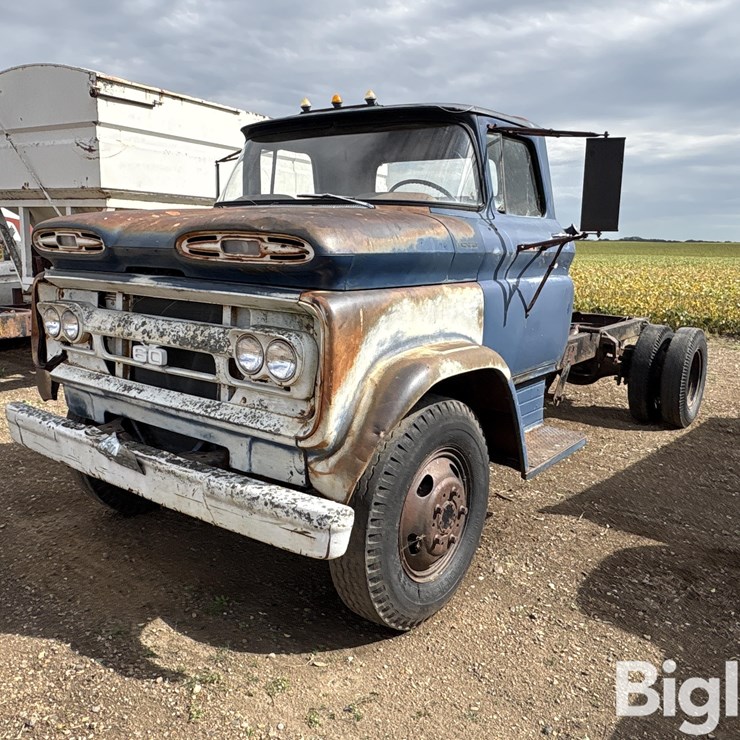 1961 CHEVROLET C60