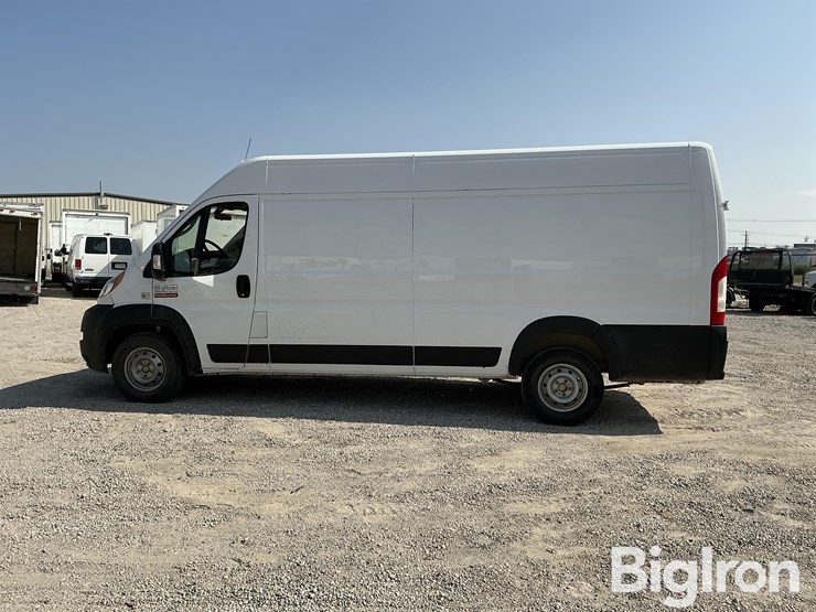 2021-dodge-3500-image-7