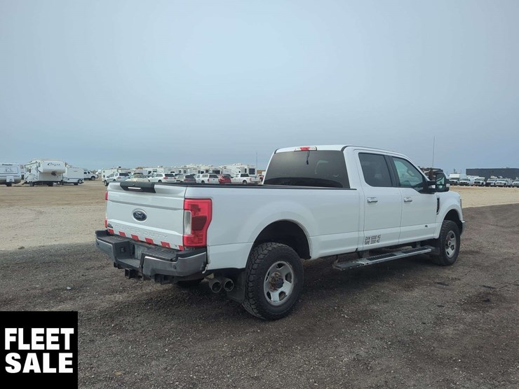 2019-ford-f350-image-4