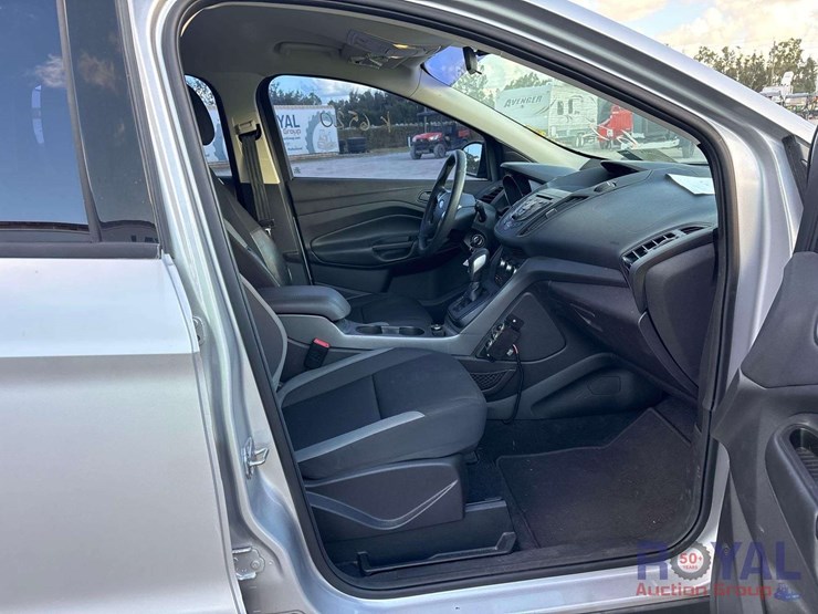 2016-ford-escape-image-25