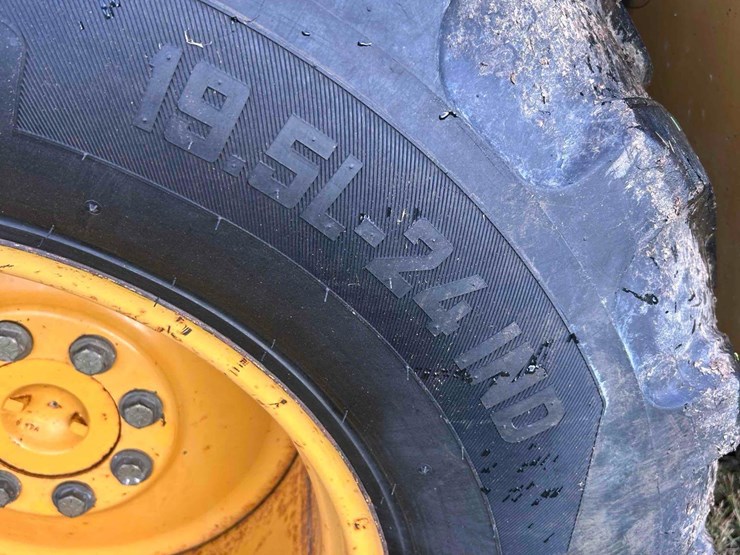 2003-deere-310sg-image-26
