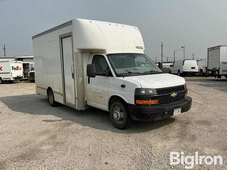 chevrolet-express-3500-image-3