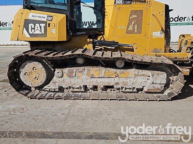 2014-caterpillar-d6k2-lgp-image-8