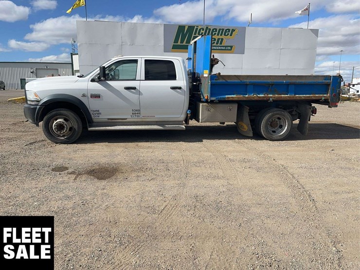non-operable-2012-ram-5500-4x4-s/a-dump-truck-image-2
