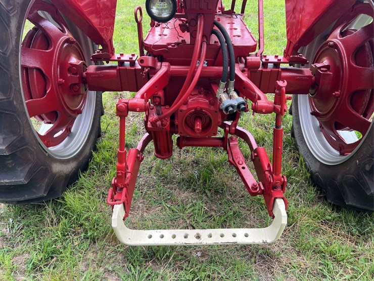 farmall-560-diesel-image-43