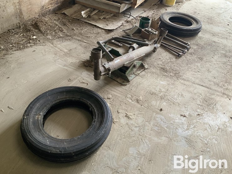 john-deere-3020-image-3