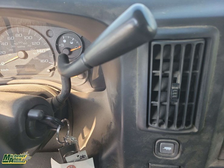 non-operable-2006-chevrolet-express-s/a-cube-van-image-19