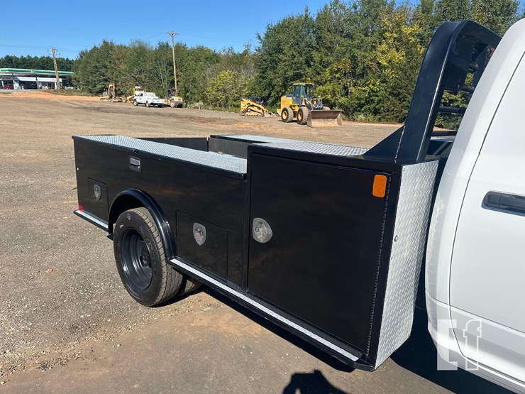 2025-dodge-ram-4500-image-12