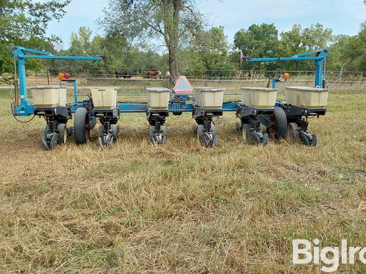 kinze-2100-image-6