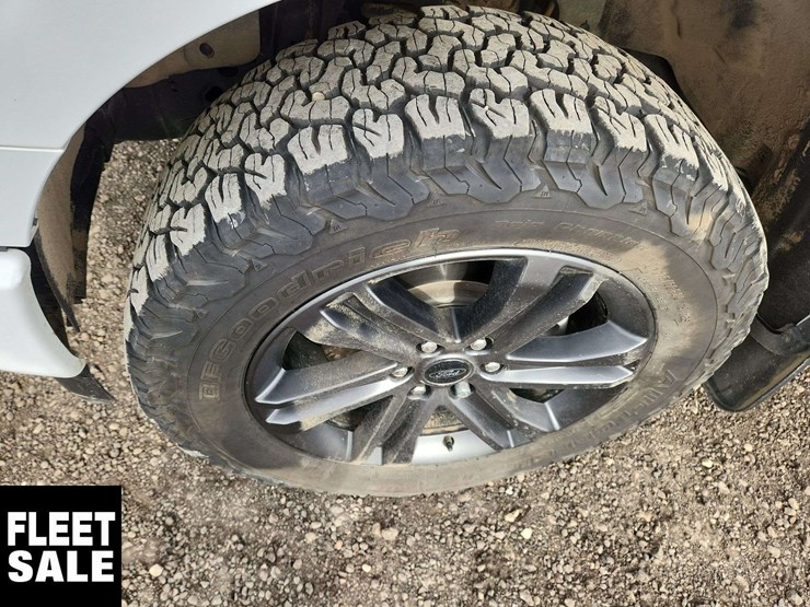 2022-ford-f150-xlt-image-29