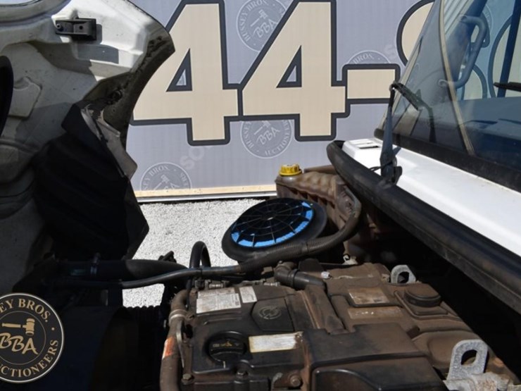 2022-freightliner-business-class-m2-100-image-33