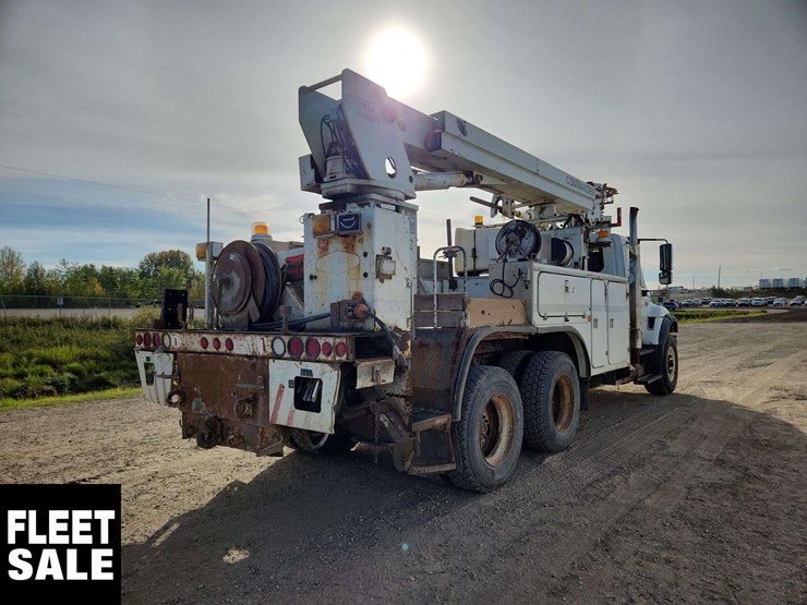 2005-international-workstar-7500-image-3