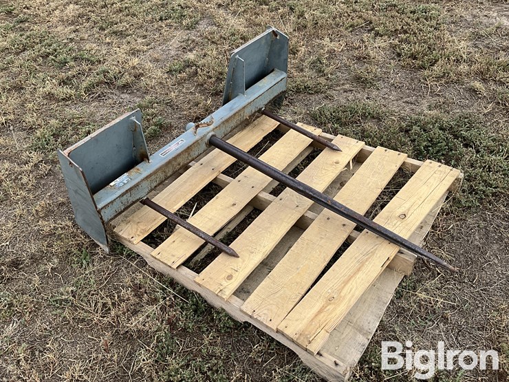 worksaver-skid-steer-bale-spear-attachment-image-3