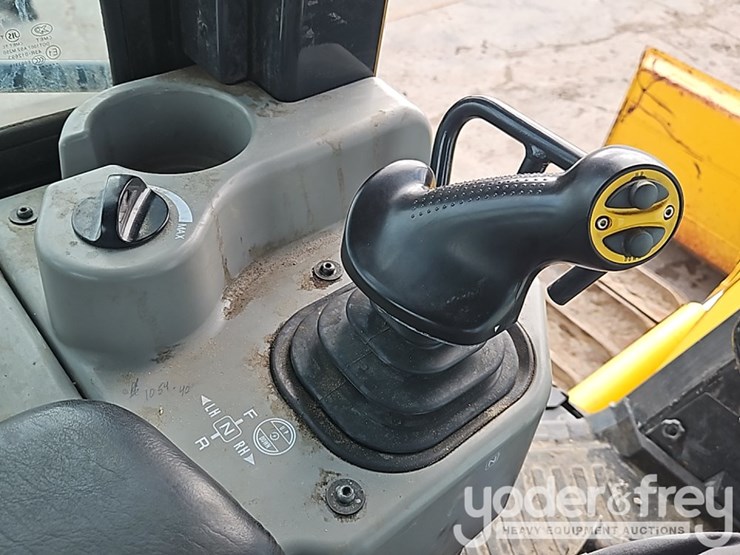 2021-komatsu-d39pxi-24-image-30