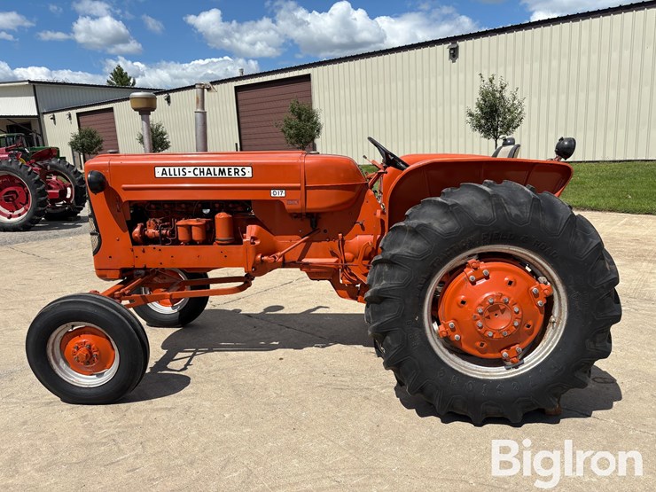 1960-allis-chalmers-d17-image-8