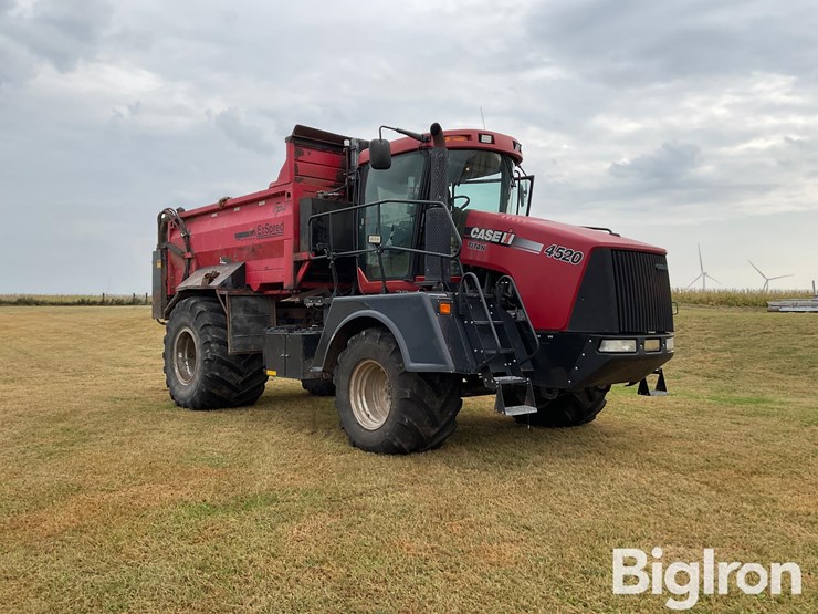 2008-case-ih-titan-4520-image-3
