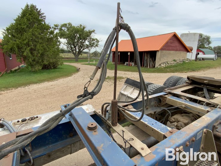 1989-peterbilt-379-image-19