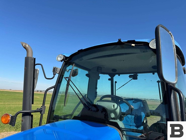 2014-new-holland-t4.105-image-21