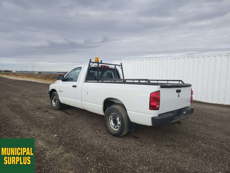 2008-dodge-ram-1500-image-3