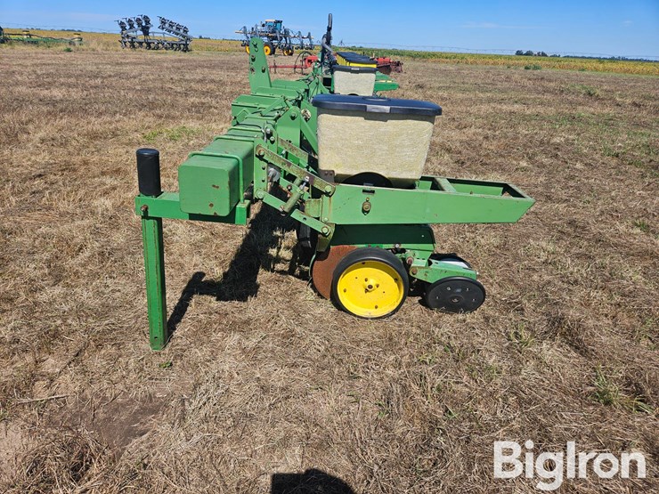 john-deere-7100-image-8