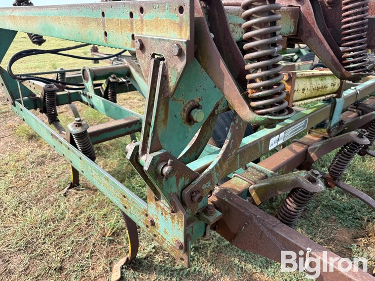 john-deere-1010-image-15