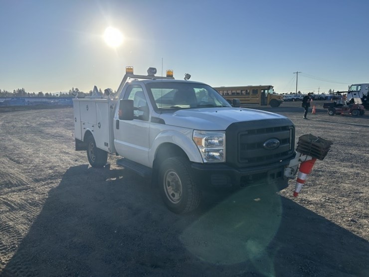 2016-ford-f350-image-7