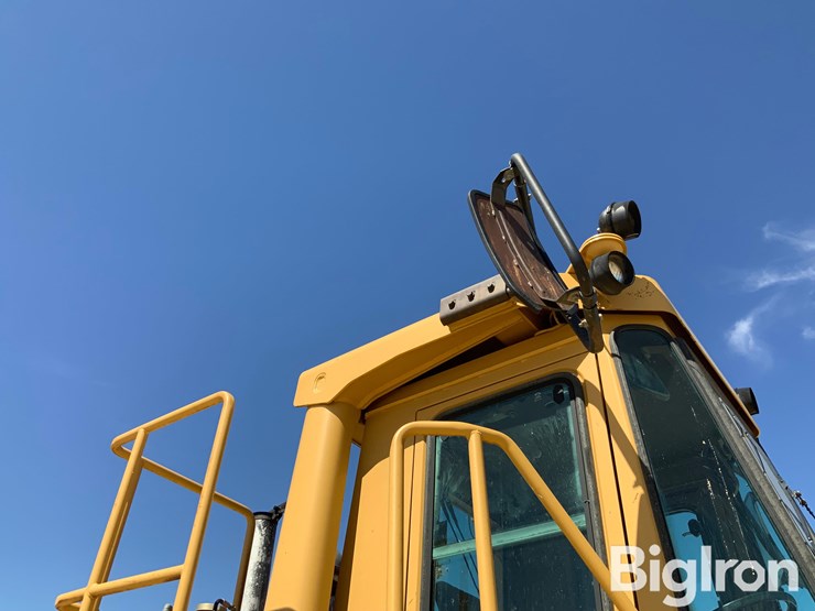 caterpillar-816b-image-16