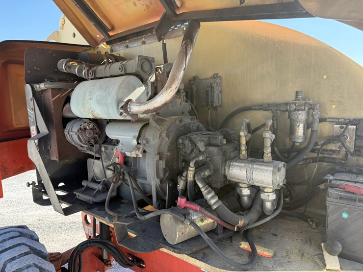 2006-jlg-400s-image-14