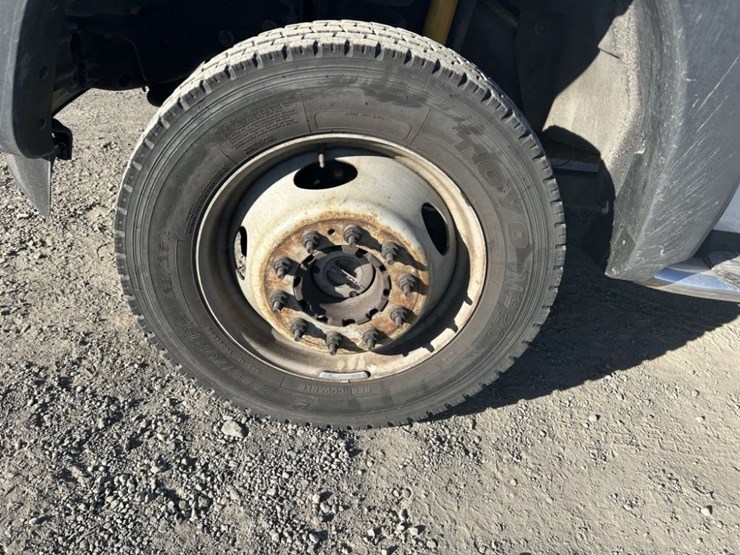 2012-ford-f550-sd-image-37