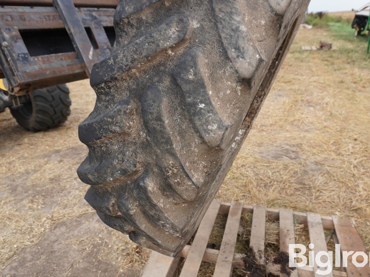 14.9r30-tires-image-9