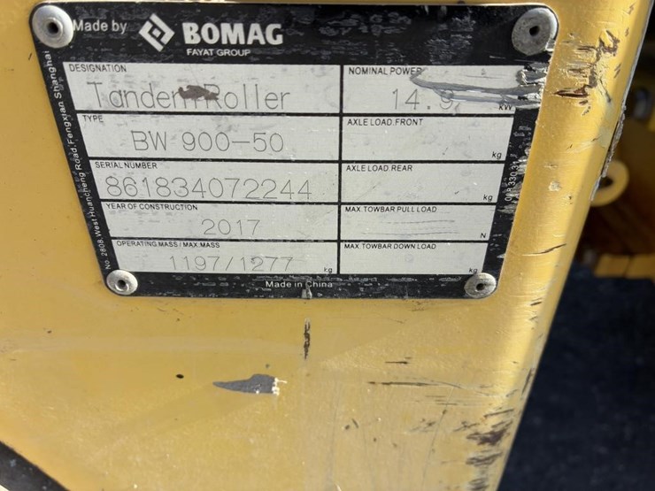 2017-bomag-bw900-50-image-21