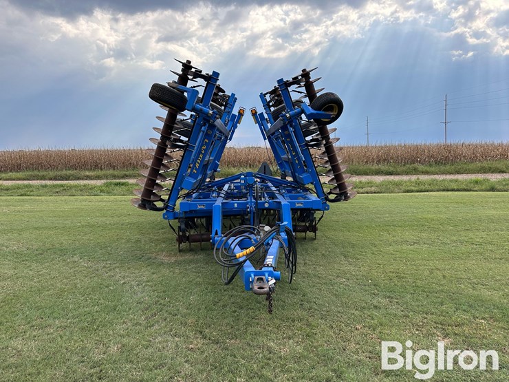 2011-landoll-7431-26-image-2