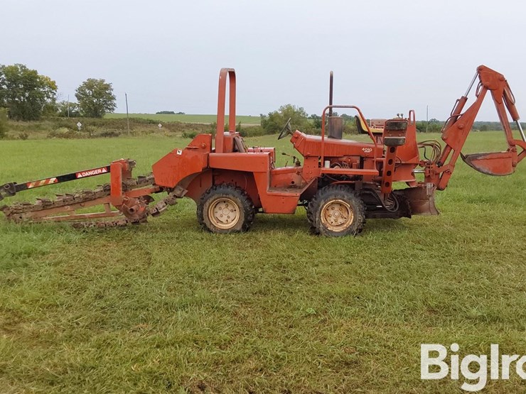ditch-witch-4010-image-4