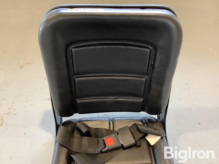 universal-seat-image-9