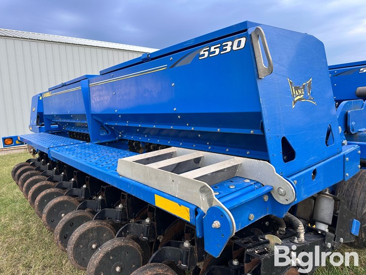 2012-landoll-5530-image-13
