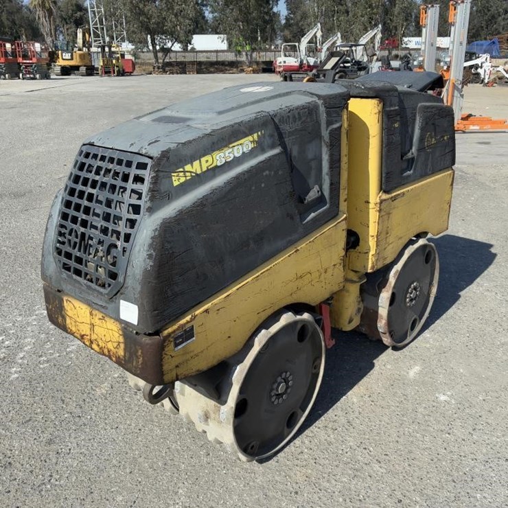 2012 BOMAG BMP8500