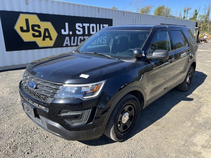 2019-ford-explorer-image-1
