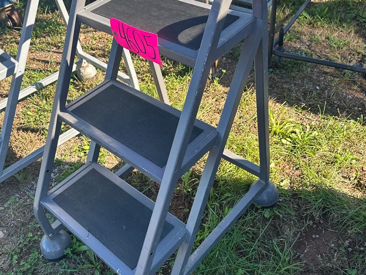 step-ladder-image-8