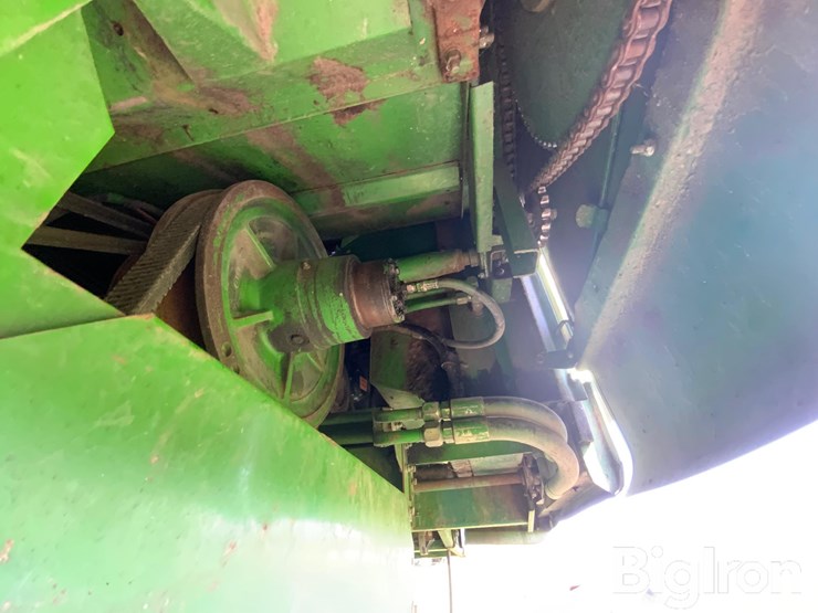 john-deere-7720-titan-ii-image-17