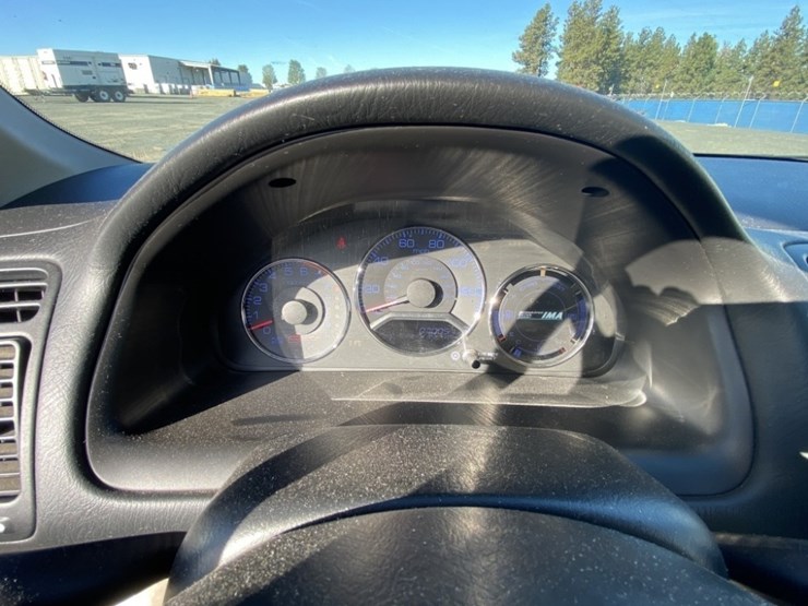 2003-honda-civic-hybrid-sedan-image-18