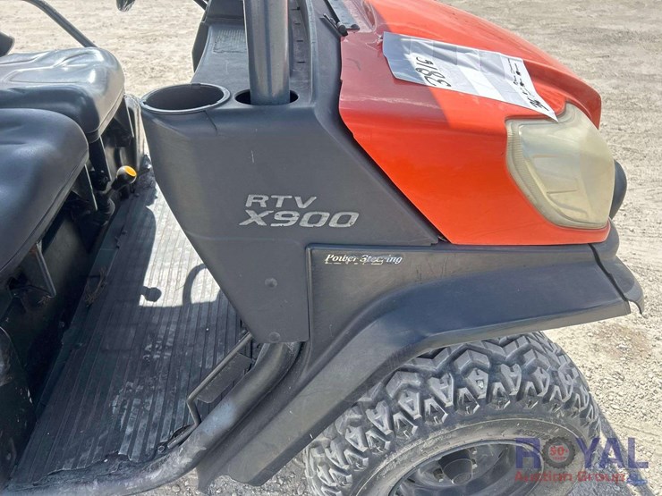 2013-kubota-rtv-x900-4x4-diesel-utility-cart-image-19