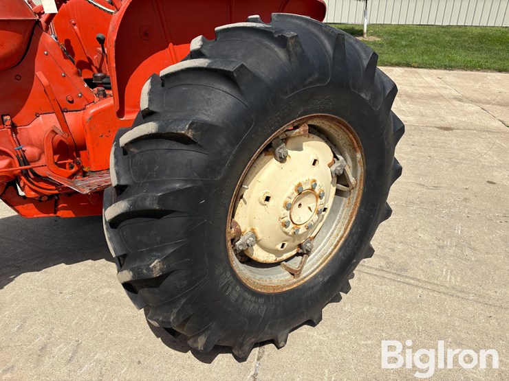 1963-allis-chalmers-d17-image-15