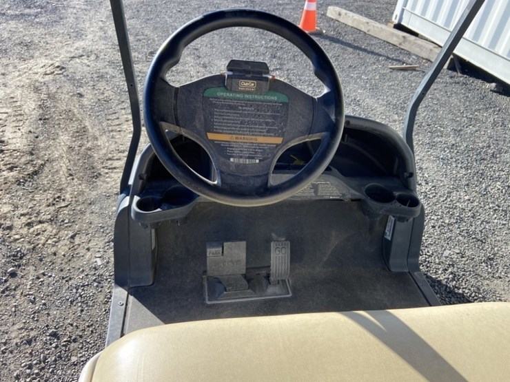 club-car-precedent-golf-cart-image-14