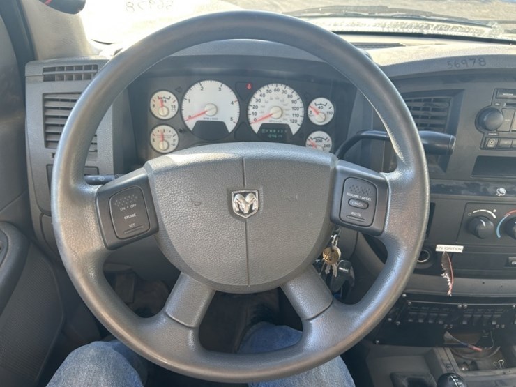 2009-dodge-ram-5500-image-16