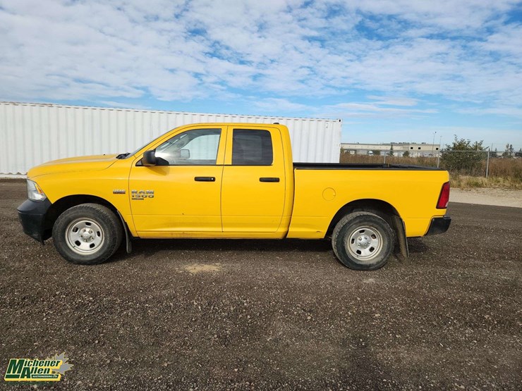 2019-ram-1500-classic-image-31