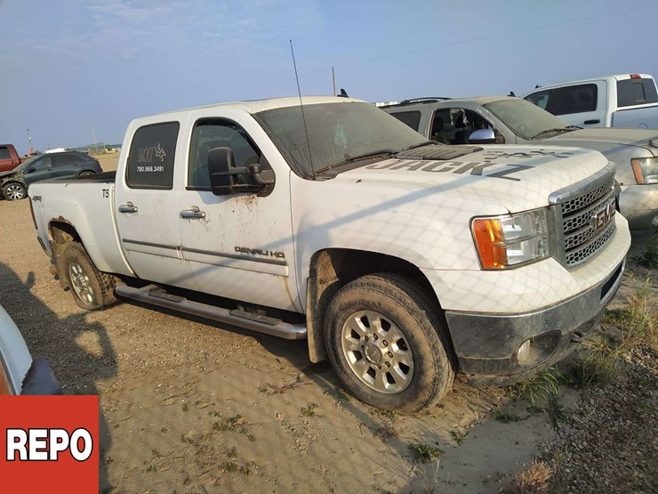 2012-gmc-sierra-3500hd-image-4