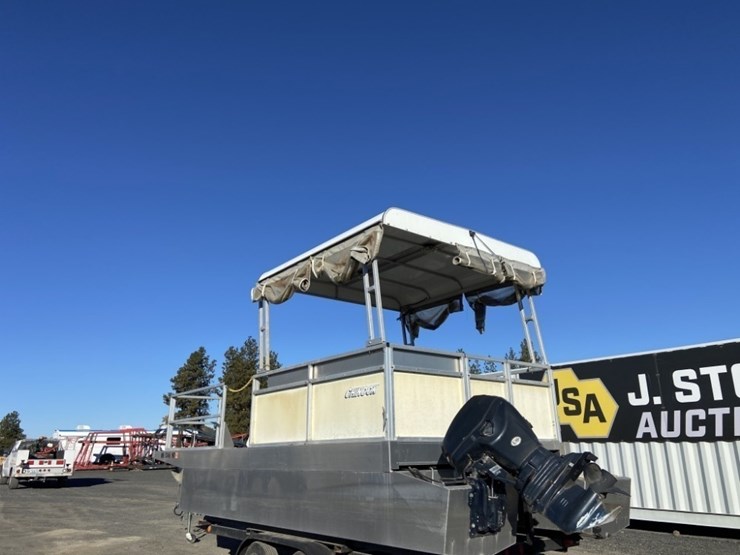 2008-metalite-chinook-pontoon-boat-image-3