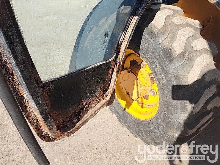 jcb-524-50-image-27